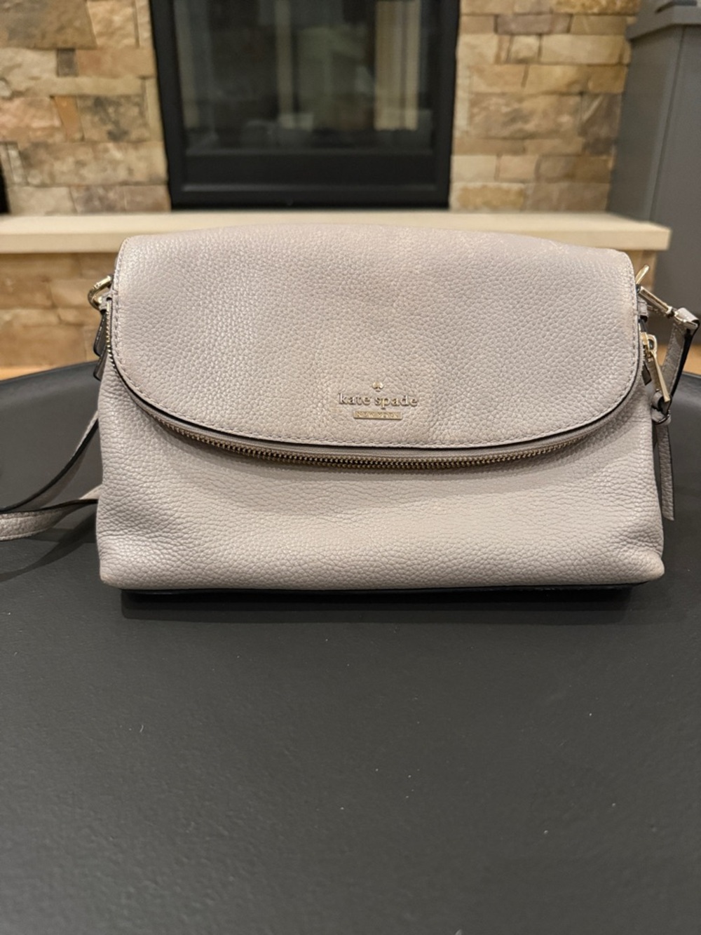 kate spade Pebbled Leather Crossbody Bag in Light Gray